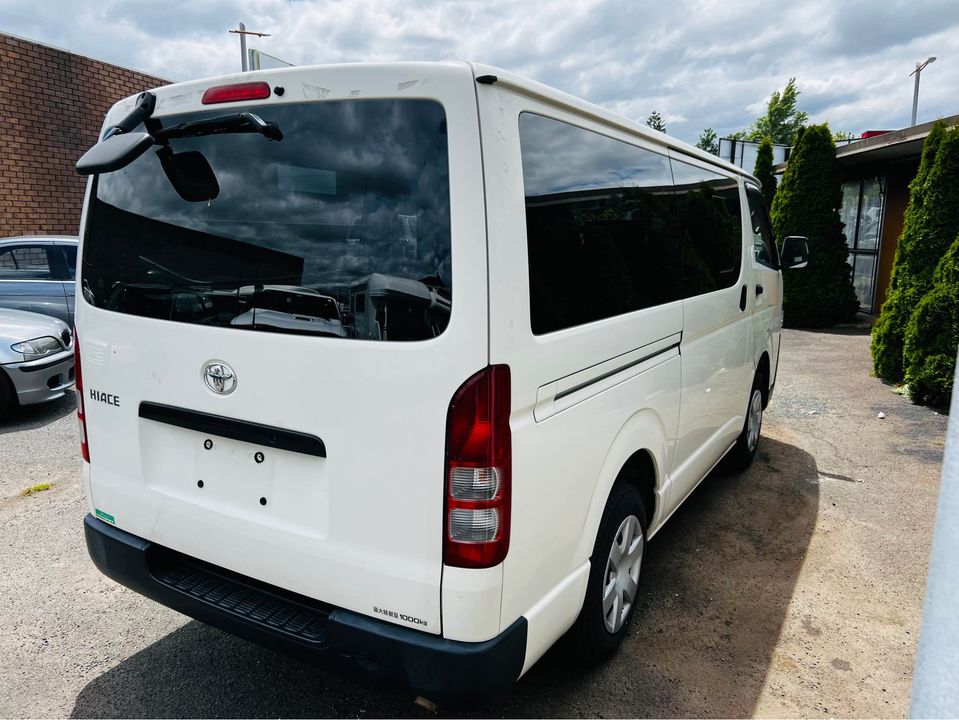 https://mail.reliableautomobileaustralia.com/public/docs/images/133/63920E5B97B5B_2.jpg